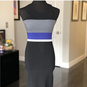 LINE MIDI DRESS KNIT